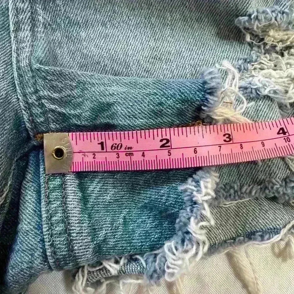 Madewell The Perfect Jean Short Size 26 - Picture 4 of 5